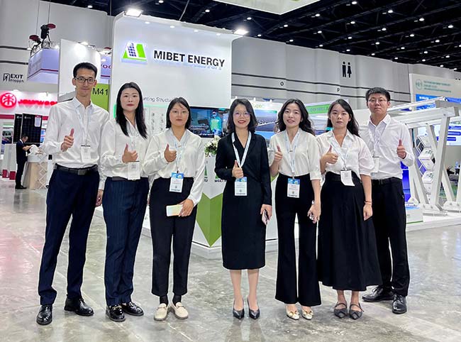 今年会泰国展员工合影